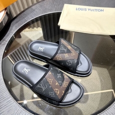 Louis Vuitton Slippers